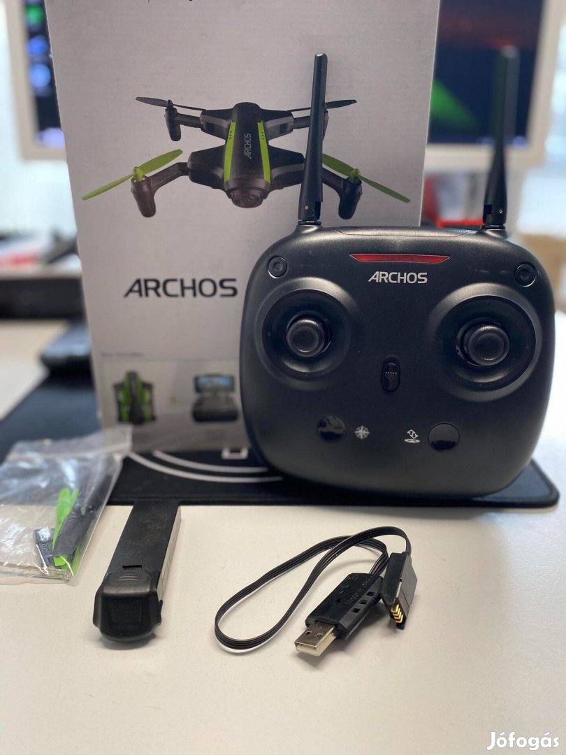 Archos Drone VR (503507) -hoz tartozó kontroller és VR szemüveg