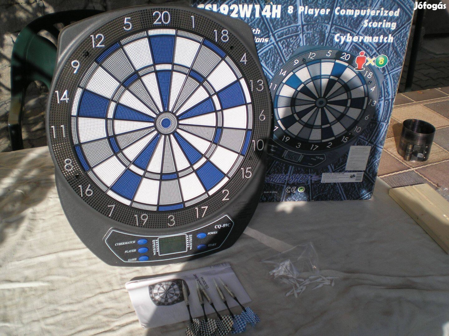 Árcsökkenés elektronikus Darts tábla