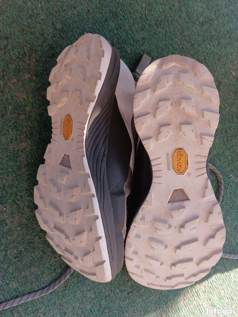 Arcteryx futó túracipő