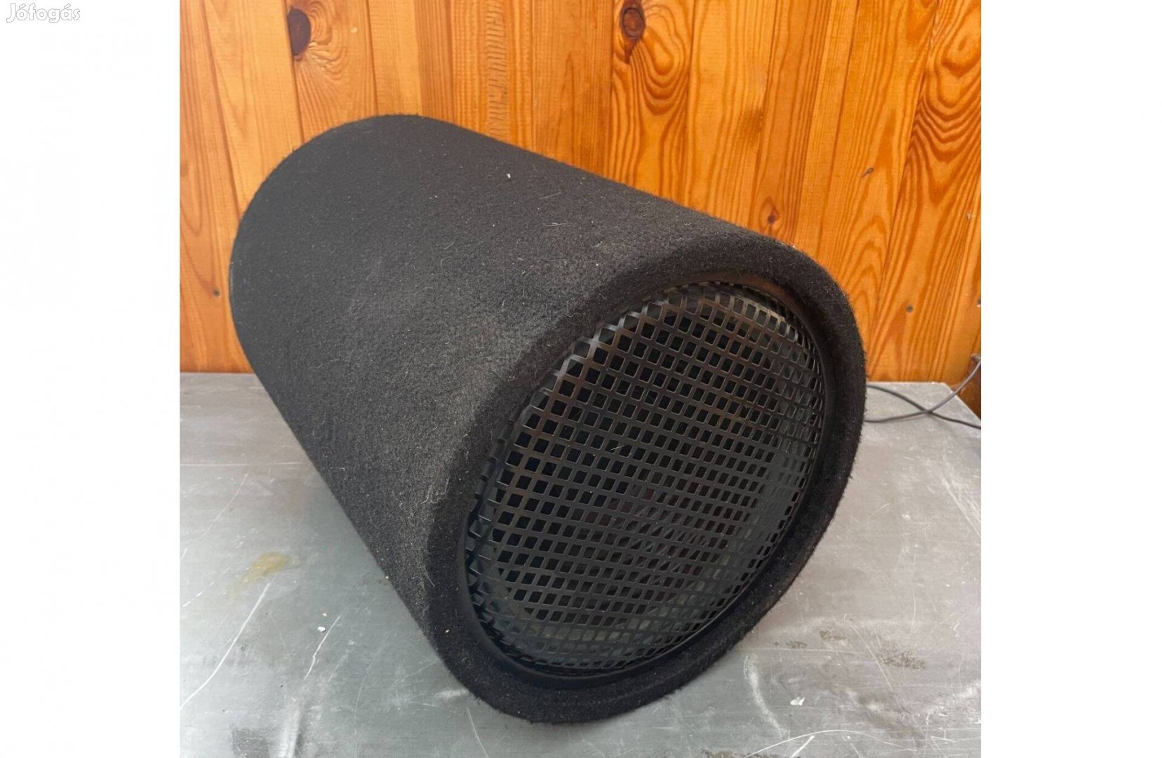 Arcus Cariba 300 Autós Mályláda Csősub Subláda 300 W RMS