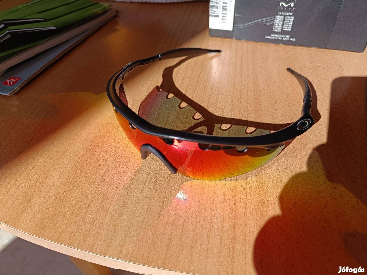 Áresés - Eredeti Oakley M Frame sportnapszemüveg