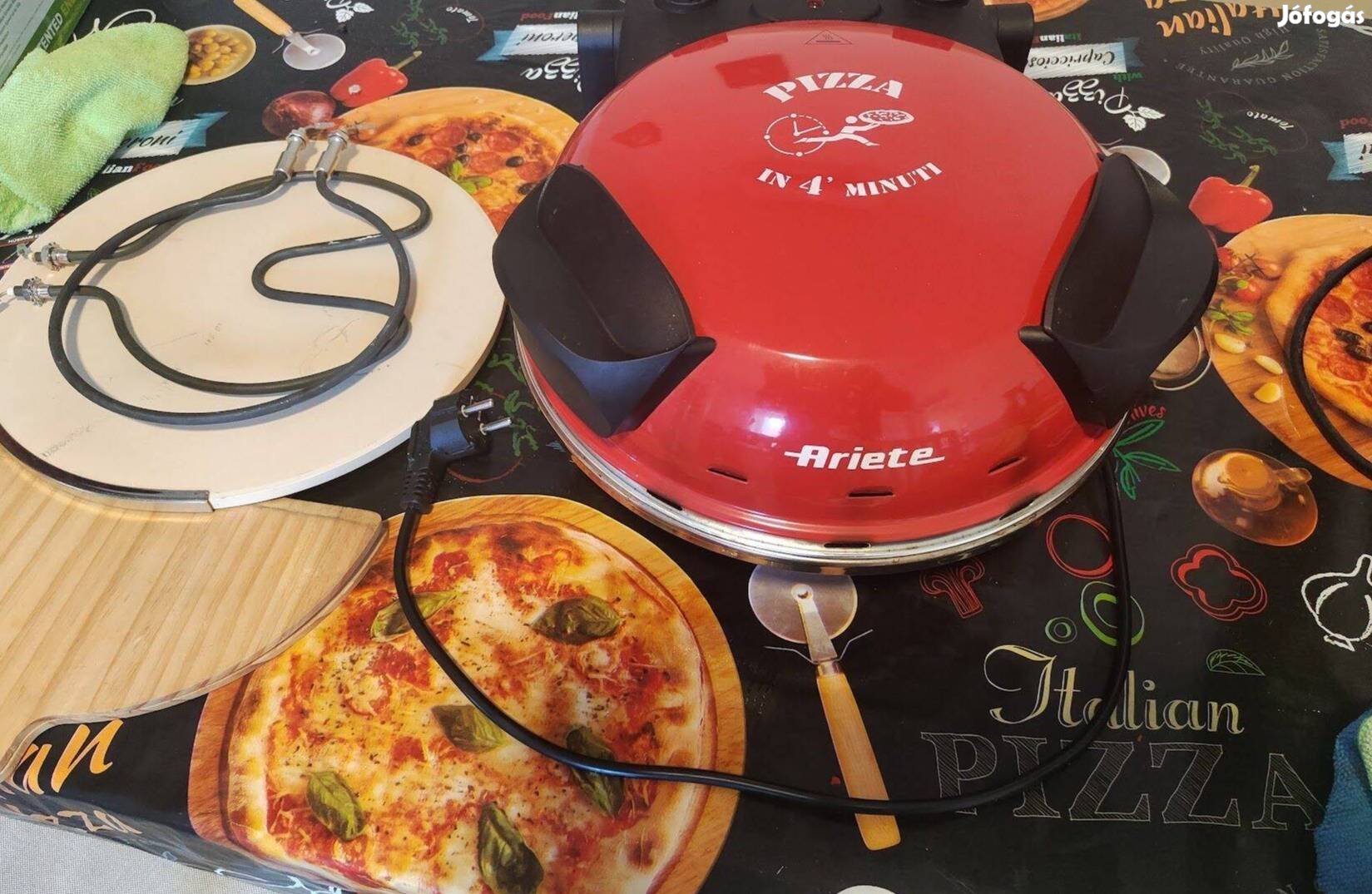 Ariete 909 Pizzasütő Biscotto kővel