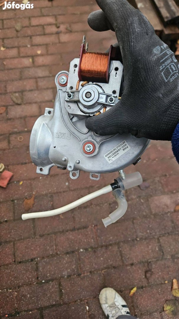 Ariston Bsii 24FF ventillátor