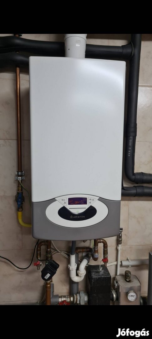 Ariston Genus Premium 30 kW kondenzációs gázkazán