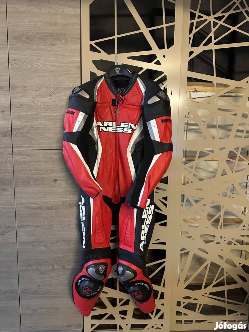 Arlen Ness racing suit