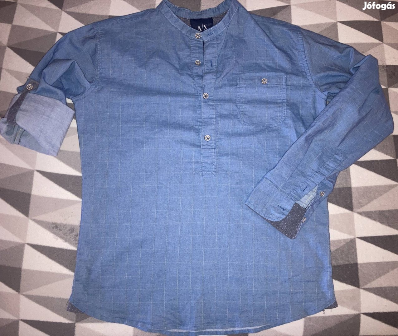 Armani Exchange AX M-es belebújós rövidujjúra felgombolható