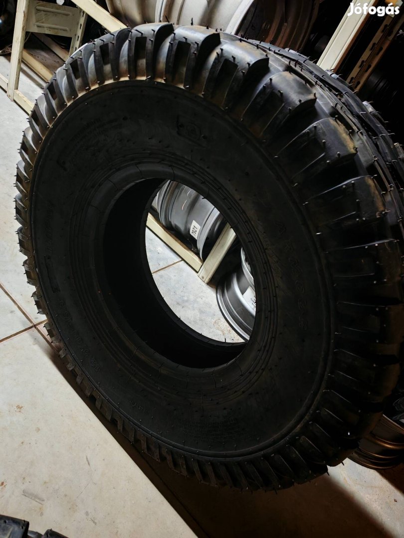 Armour 12.5/80-15.3 mezőgazdasádi pótkocsi gumi