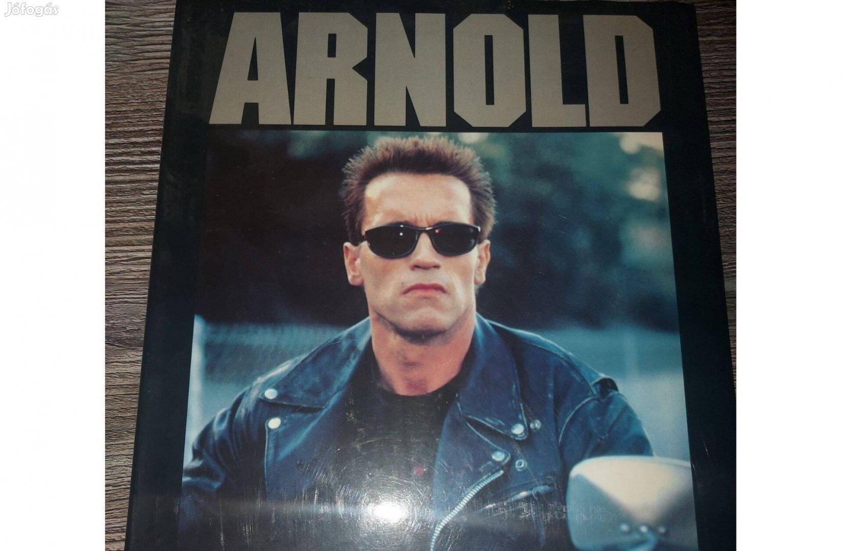 Arnold Schwarzenegger életrajzi könyv 7900Ft