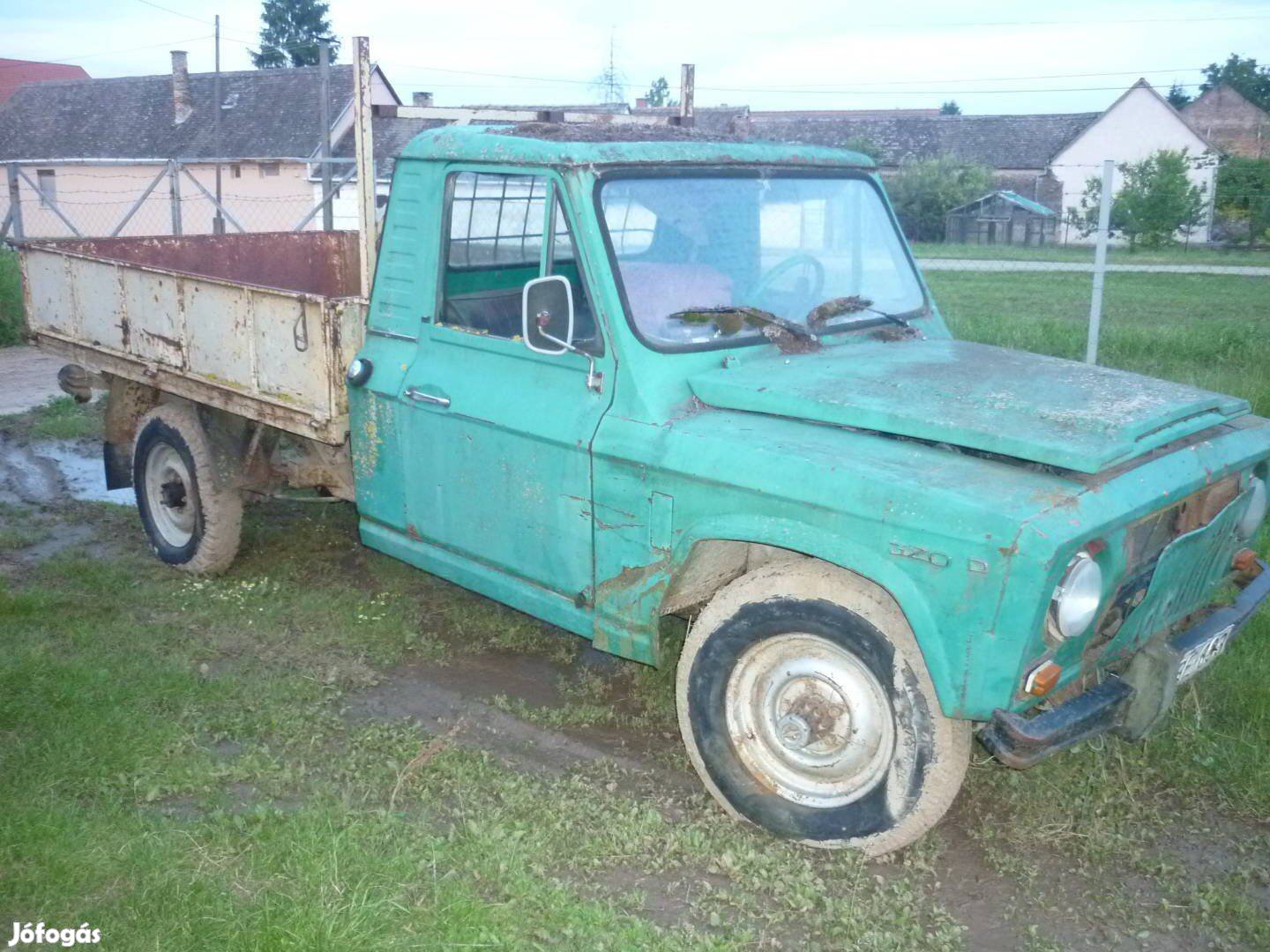 Aro 320D alkatrészek
