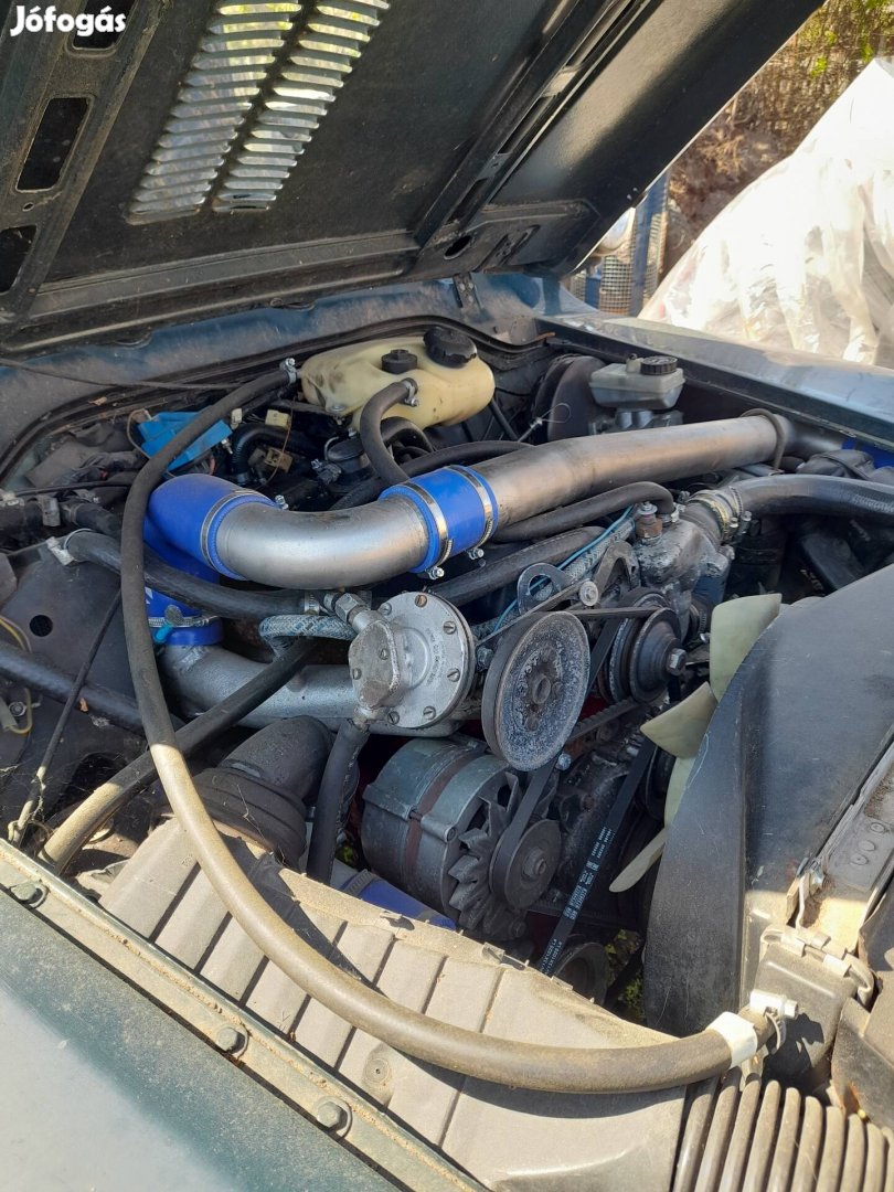 Aro 320 4x4 Peugeot motoros 1998 szervókormányos.