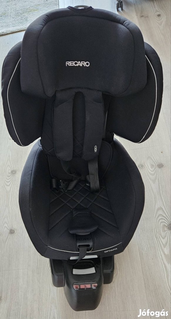 Áron alul eladó Recaro Optiafix autósülés 9-18kg Kiváló állapot