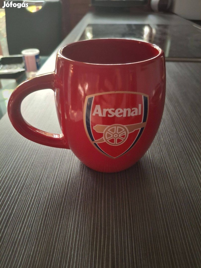 Arsenal bögre
