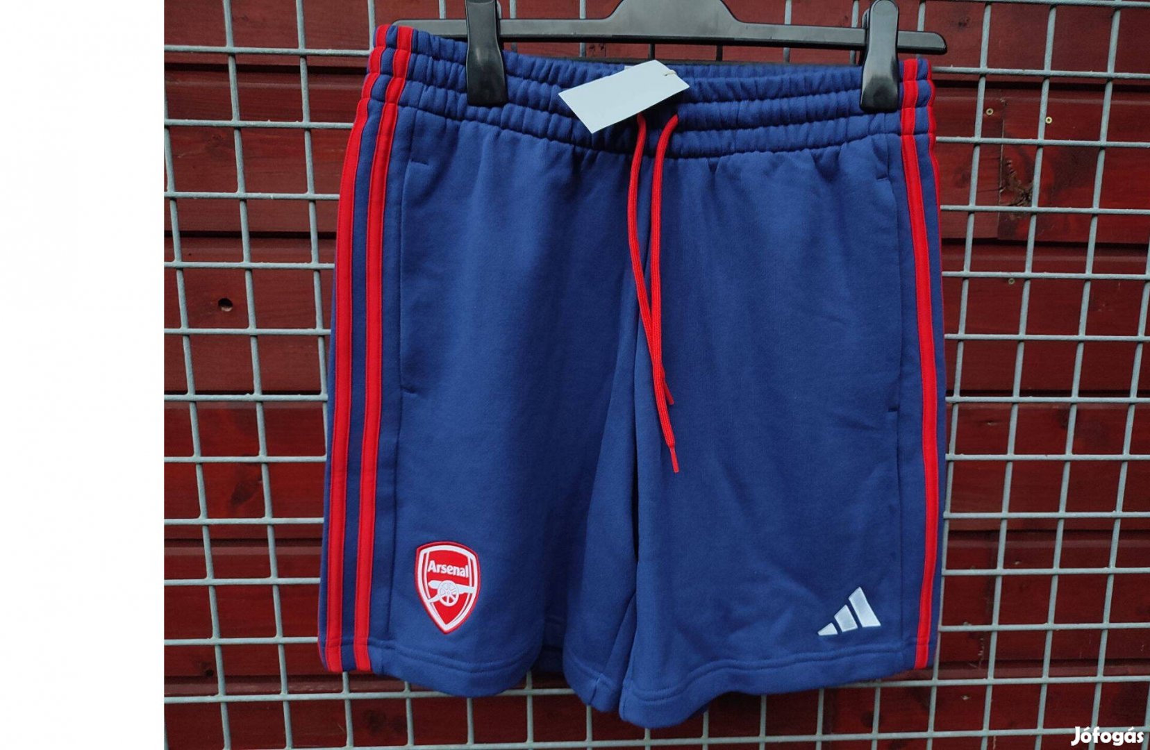 Arsenal eredeti adidas kék rövid mackó nadrág (M)