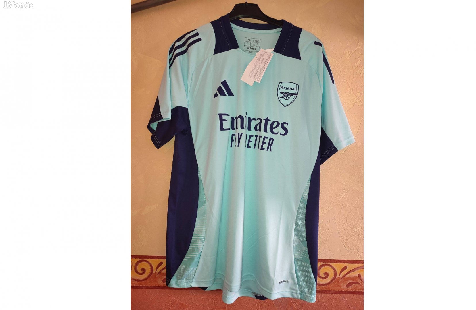 Arsenal eredeti adidas világoskék edző mez (XL)