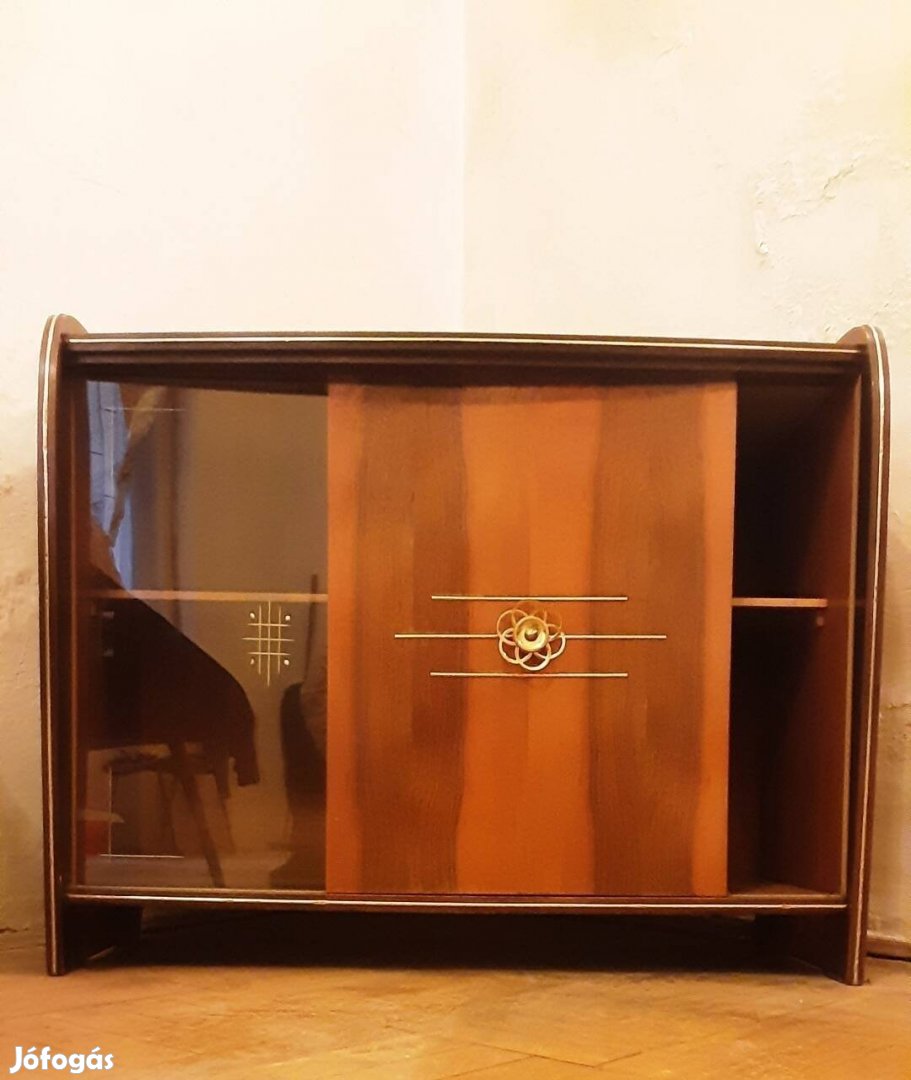 Art Deco Mind-Century médiatároló komód bárszekrény