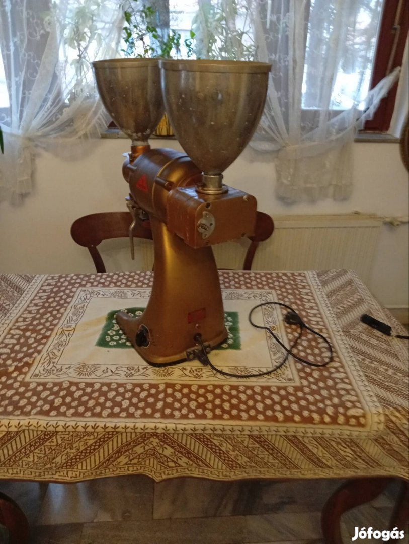 Art Deco kávé és mákdaráló