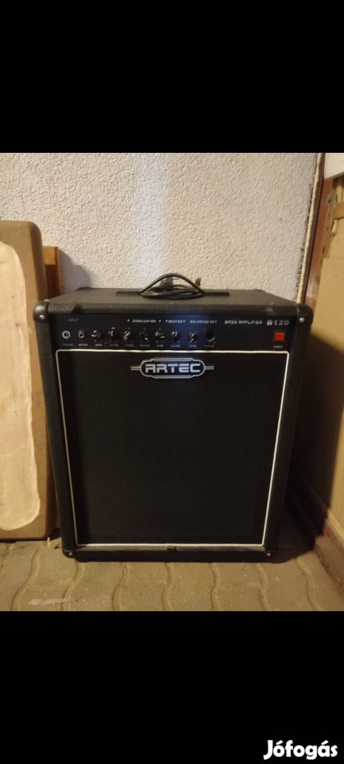 Artec B120 erősítő basszusgitárhoz 