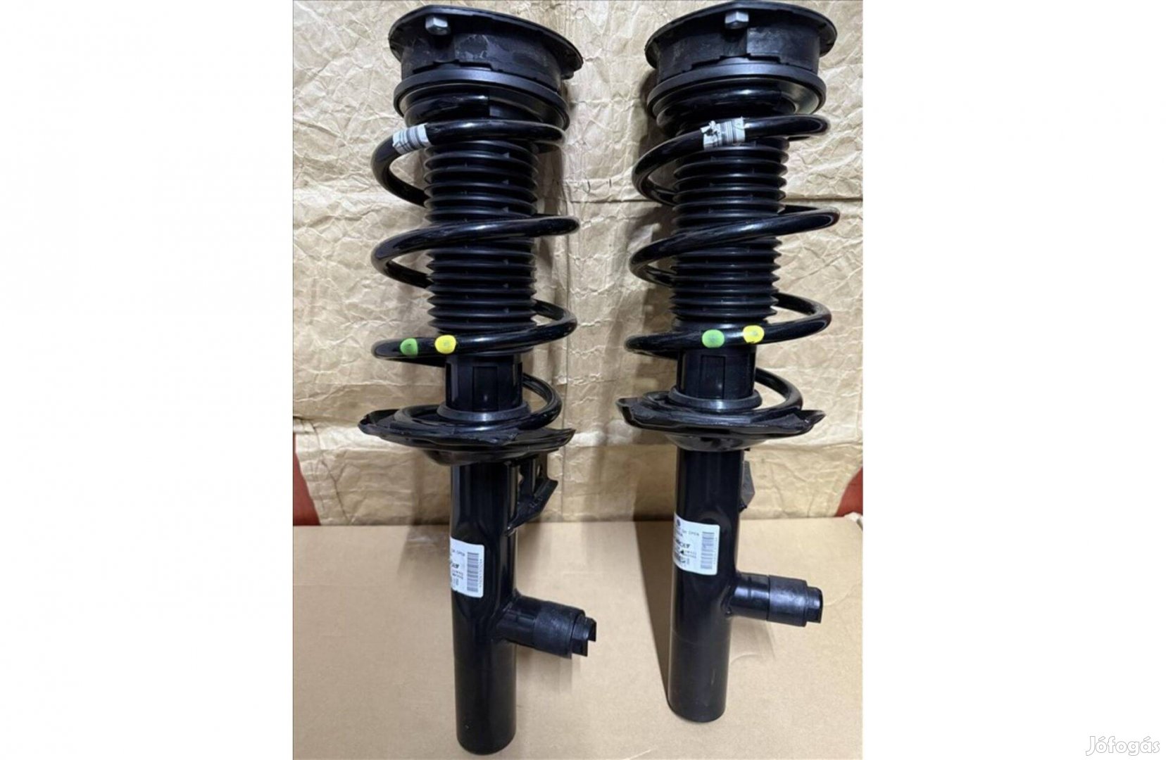 Arteon Passat Superb gyári lengéscsillapító elektromos 3q0413032a