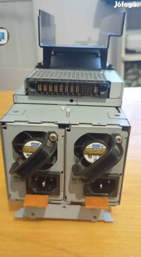 Artesyn 7001138-Y000 (IBM 24R2730) ipari tápegység