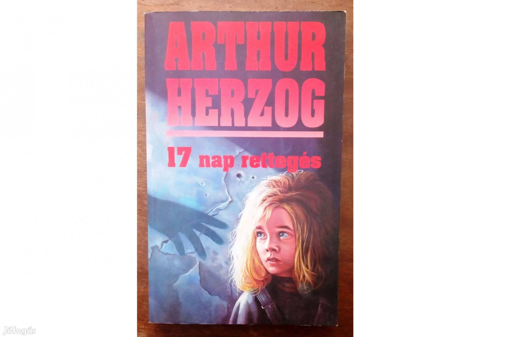 Arthur Herzog: 17 nap rettegés