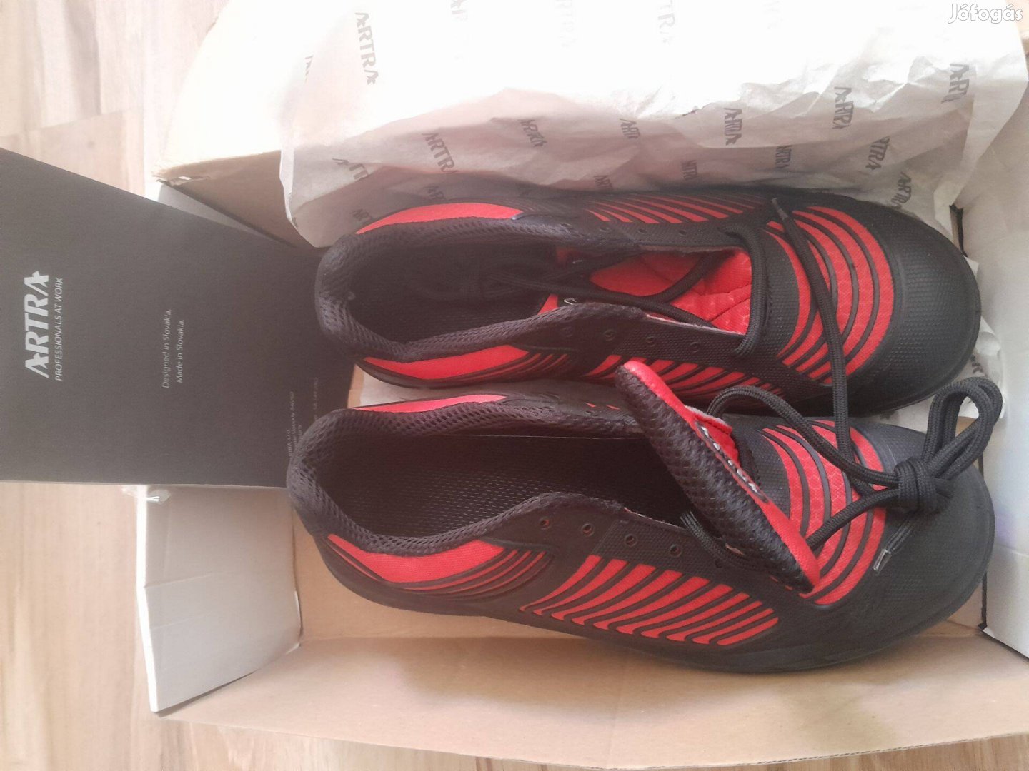 Artra Munkavédelmi Cipő