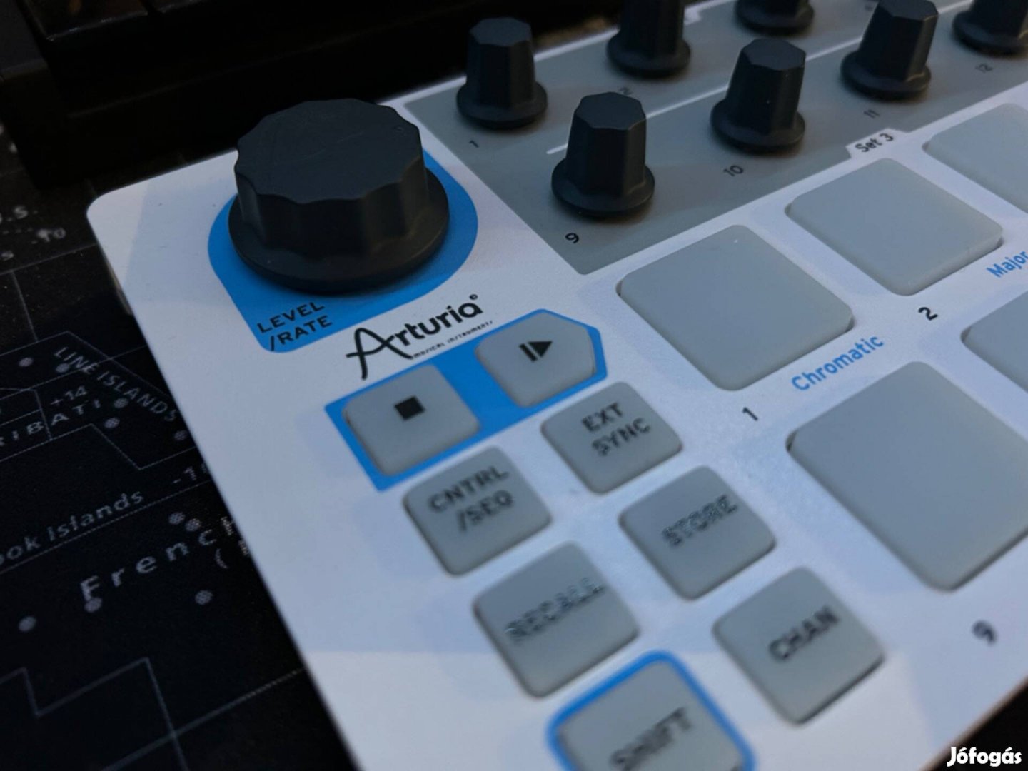 Arturia beatstep midi kontroller