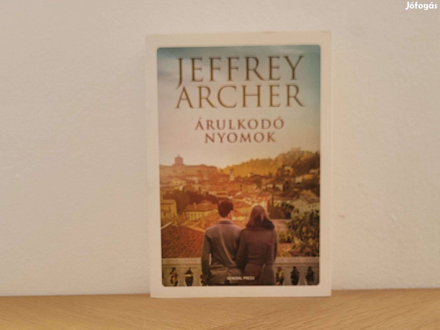 Árulkodó nyomok - Jeffrey Archer könyv eladó