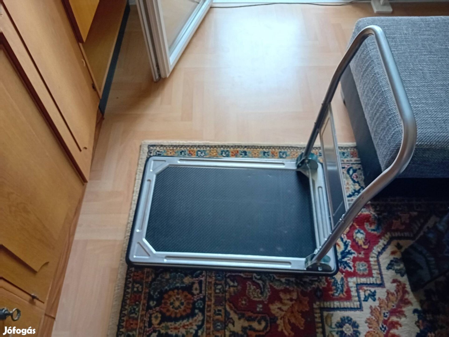 Áruszállító összecsukható kézikocsi