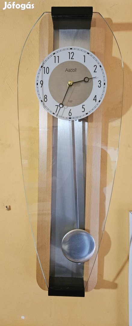 Ascot Modern Ingaórás Falióra - Valódi Üveg Előlappal 5518