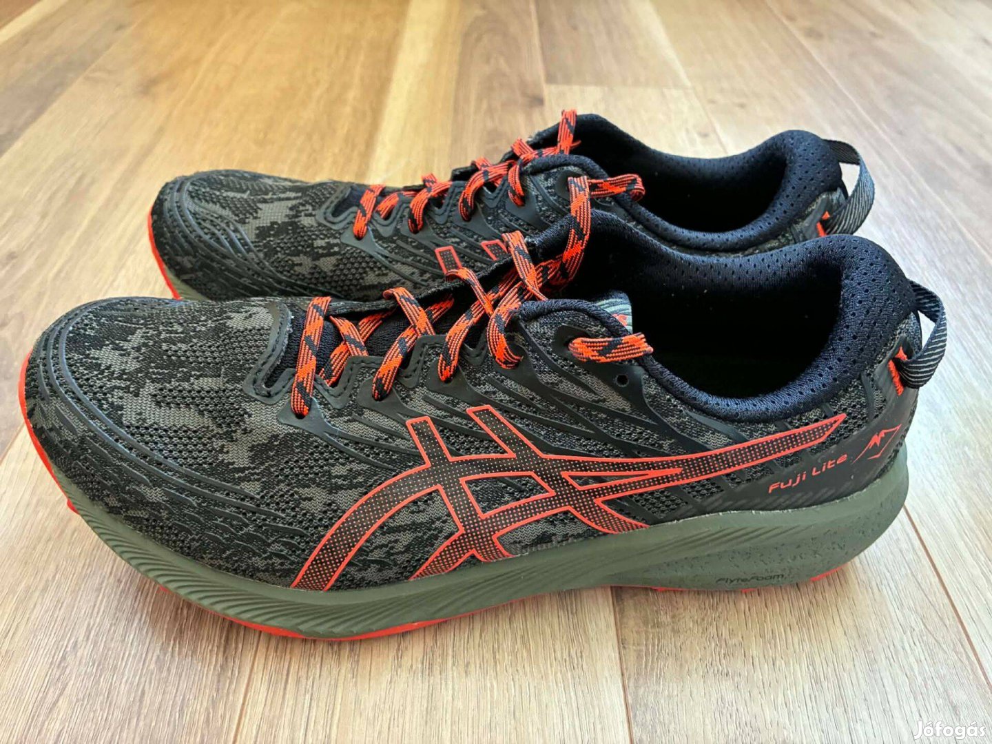 Asics Fuji LITE 3 terep futócipő 43,5 Féláron!