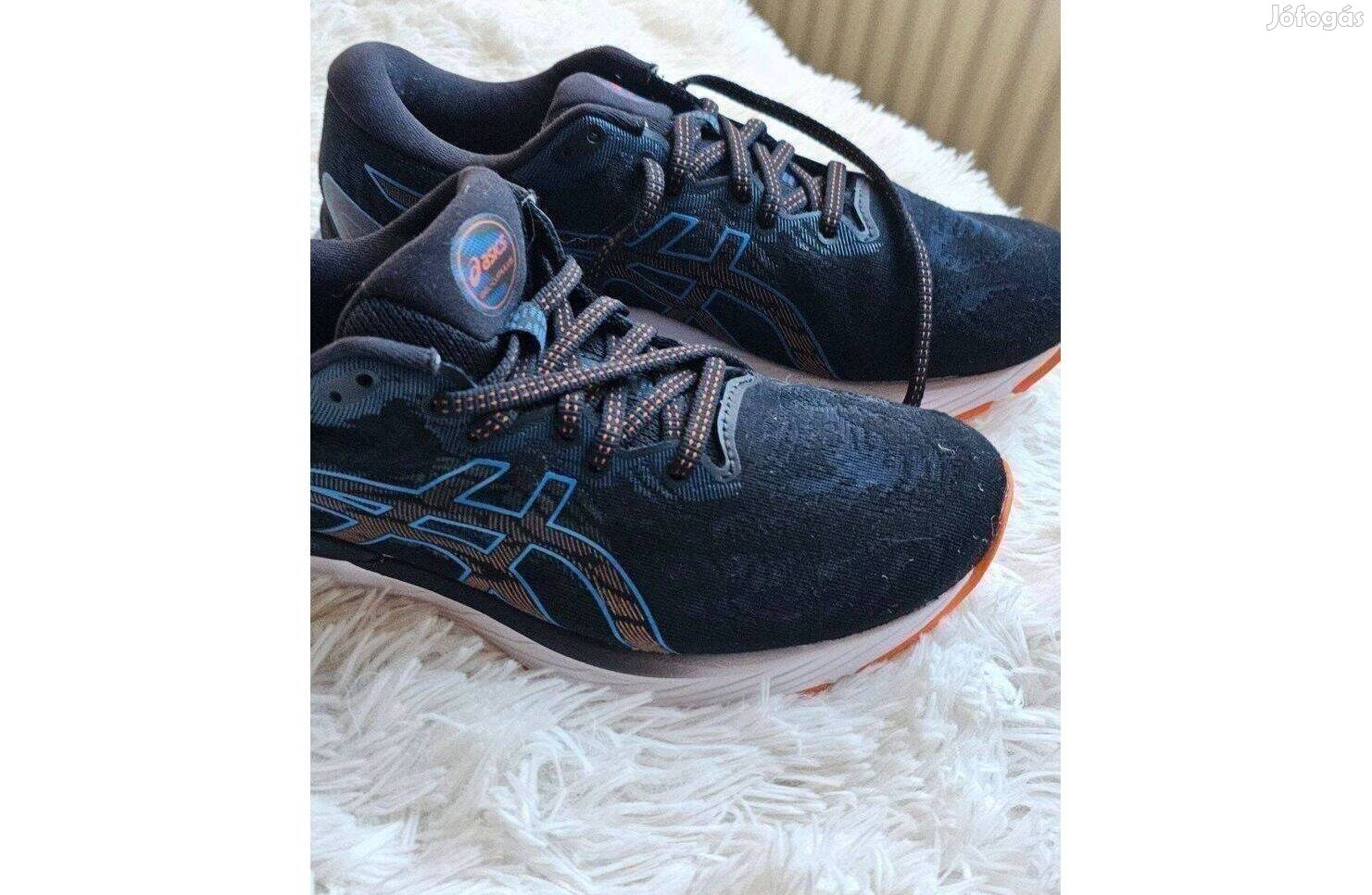 Asics Gel-Cumulus 23 férfi futócipő új cimkés 40-es