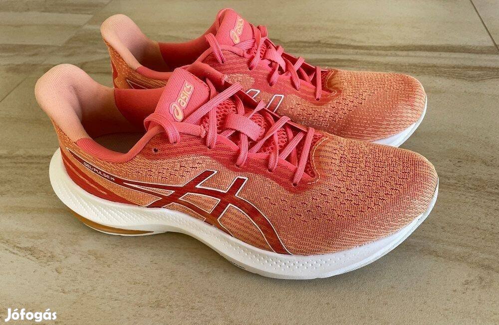 Asics Gel-Pulse 14 futócipő, belső talphossz: 27,5 cm