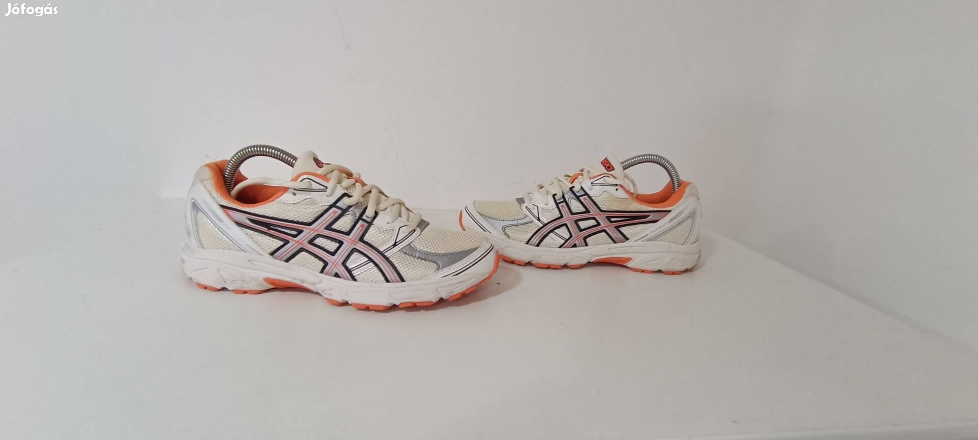 Asics Unisex sportcipő futócipő eur39,5