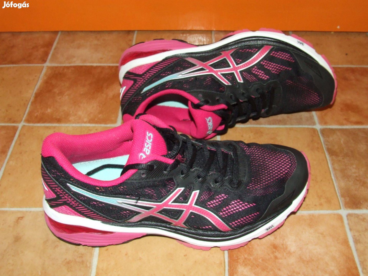 Asics cipő 39 méret