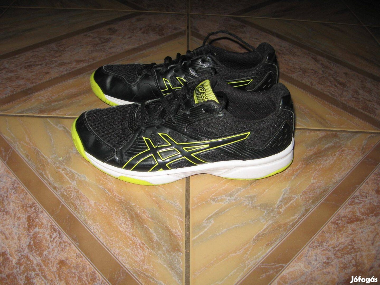 Asics cipő 40-es