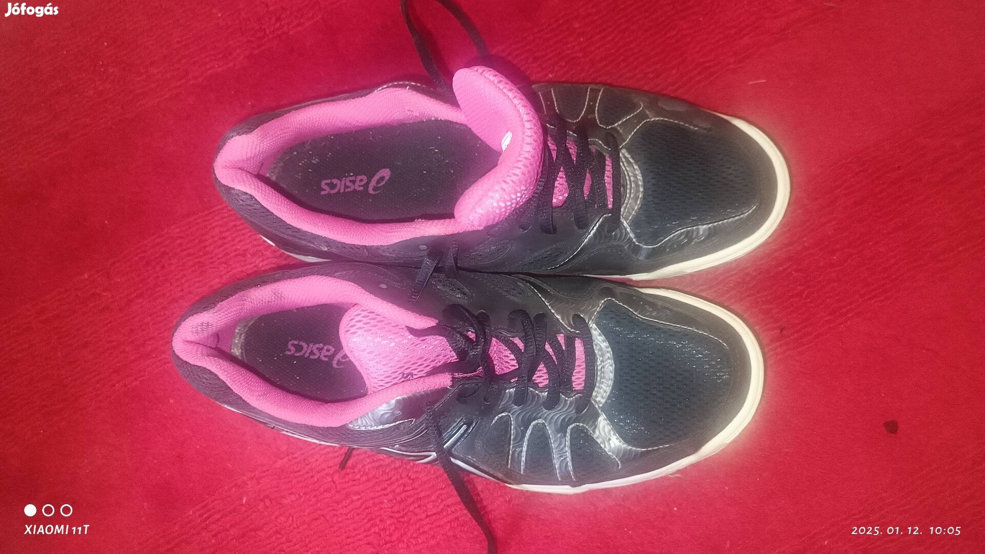 Asics gel-cyber-zorro, jó állapotú futó cipő. 40.5. Posta 