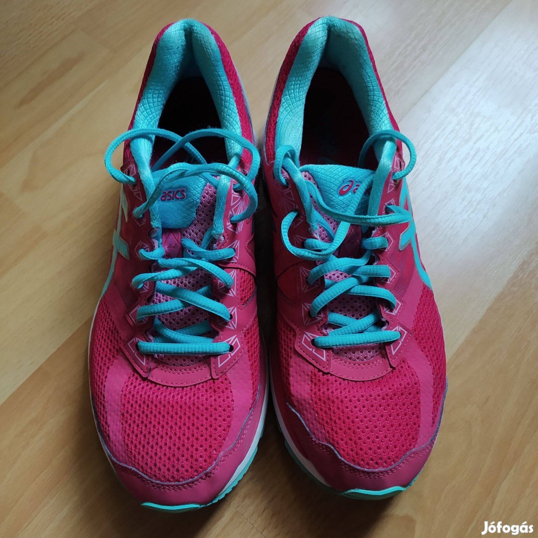 Asics gel nagyon kényelmes márkás női sportcipő 40