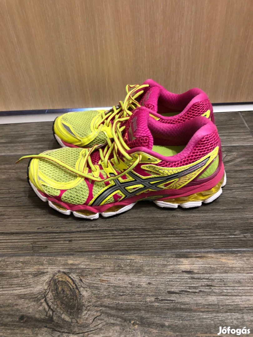 Asics gel-nimbus 16 női futócipő 39,5 Ingyen posta!