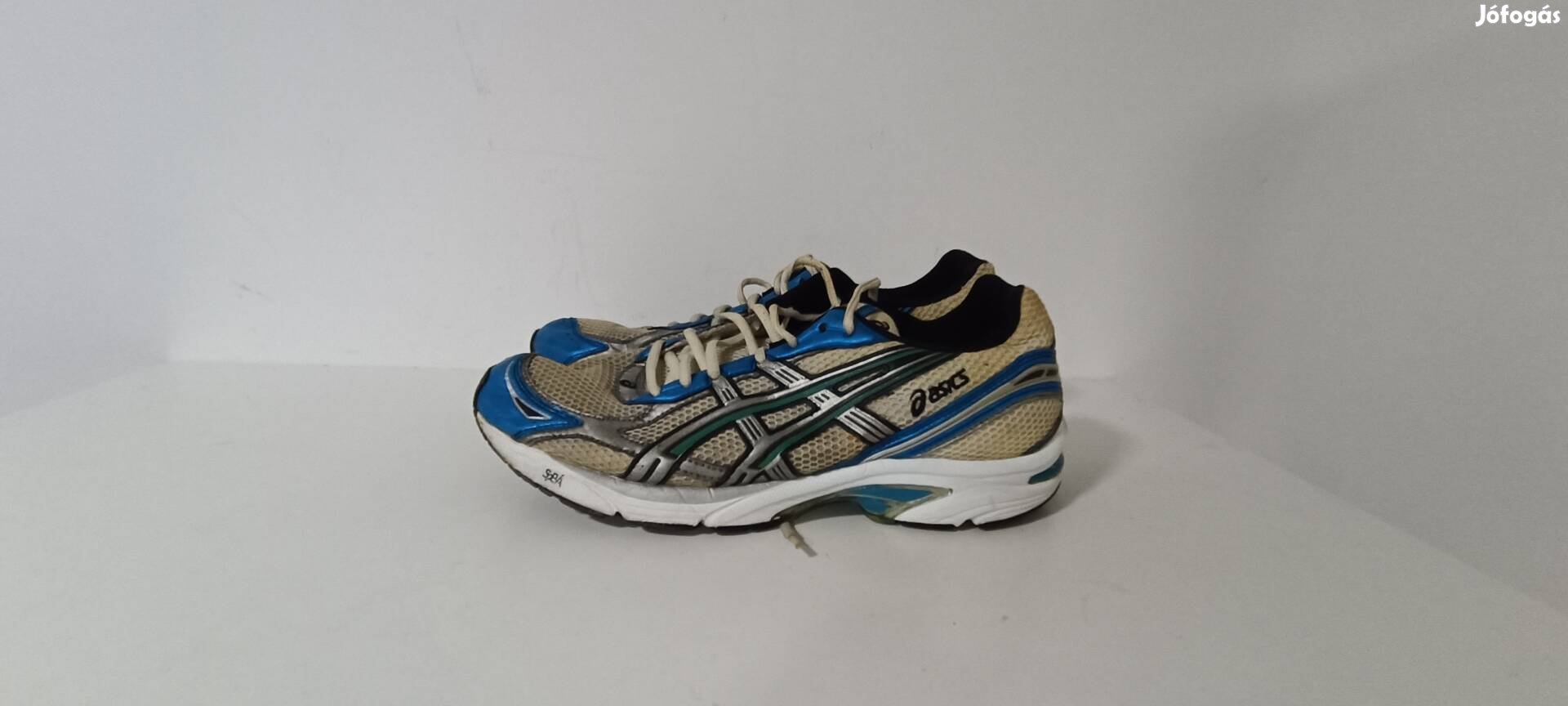 Asics sportcipő futócipő eur45