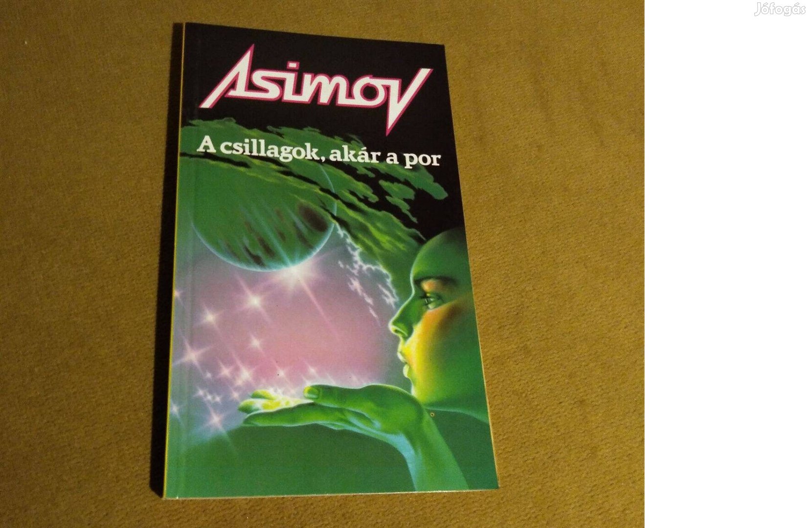 Asimov: A csillagok, akár a por