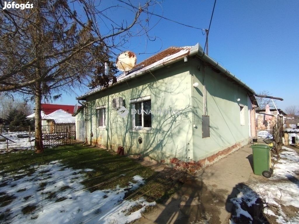 Ásotthalomi eladó 80 nm-es ház