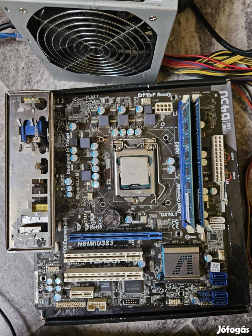 Asrock H61M/U3S3 + i5 3470 + 8GB RAM