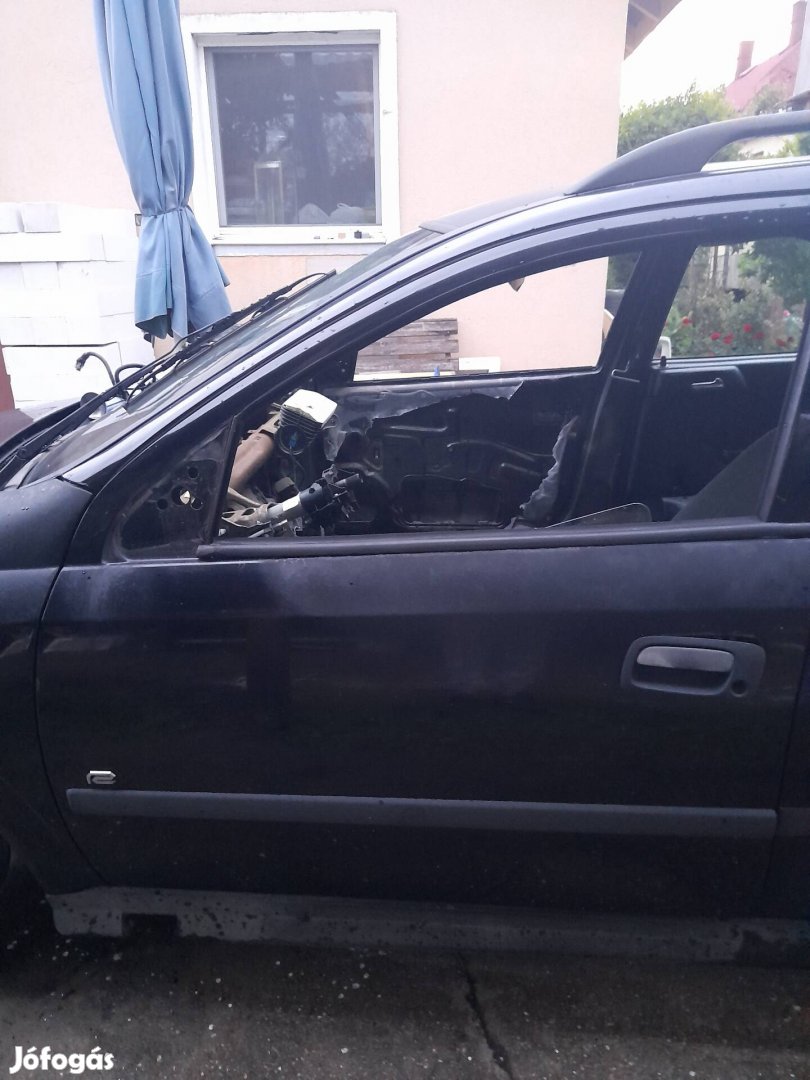 Astra G bal első ajtó 