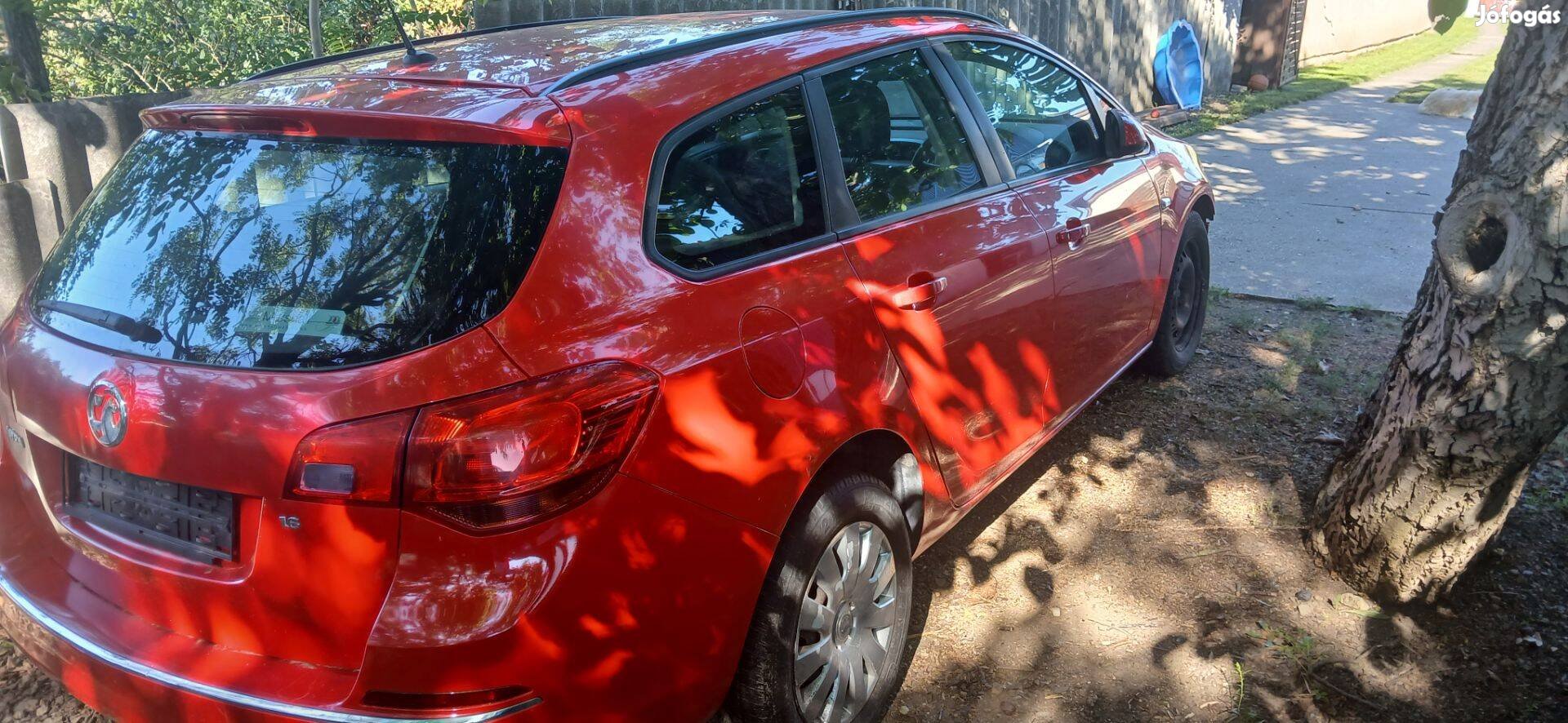 Astra j kombi jobb oldala ajtok negyed elado