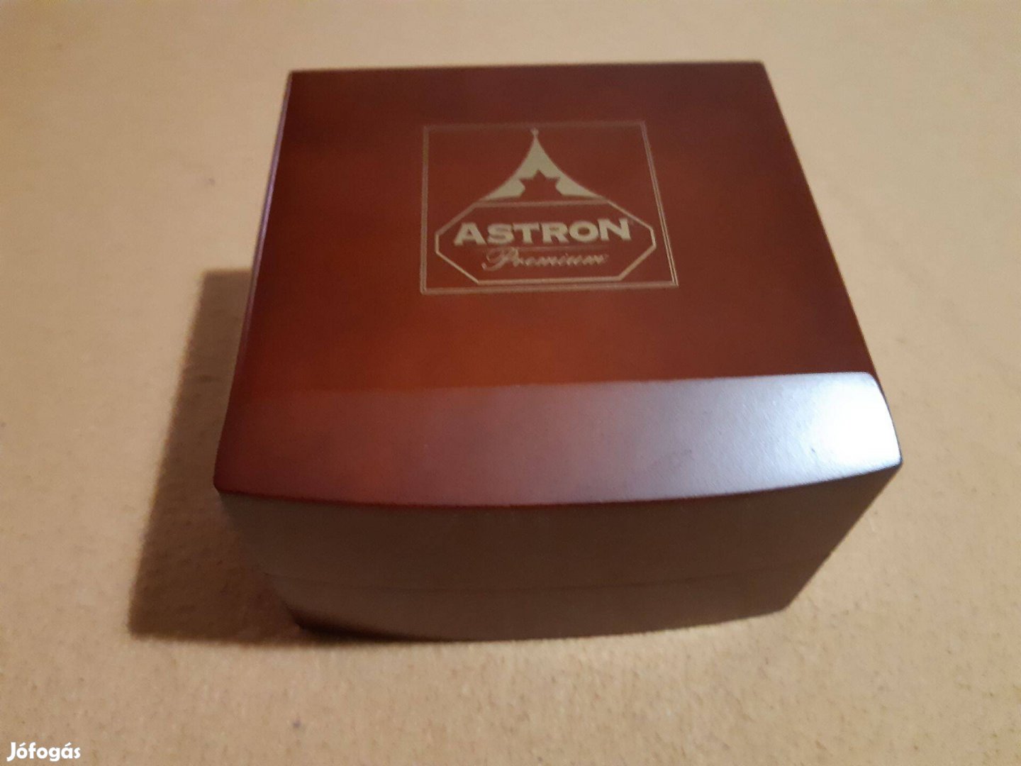 Astron premium óra doboz