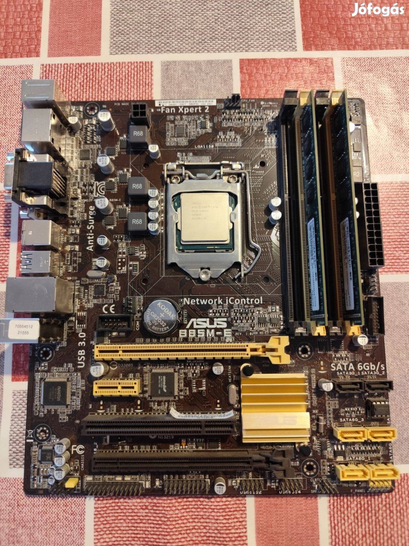 Asus B85M-E + i7-4790 + 2x8GB 1600Mhz