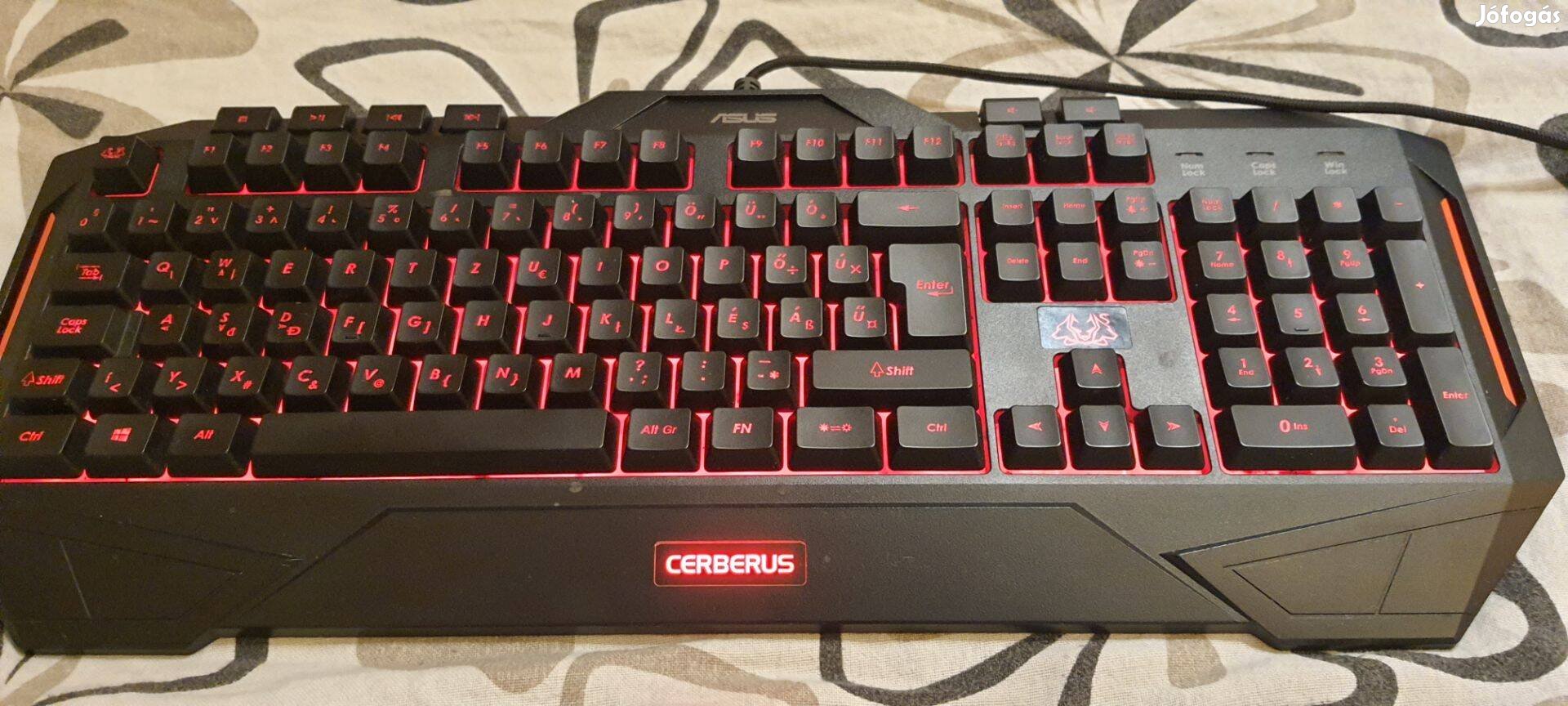 Asus Cerberus gamer billentyűzet