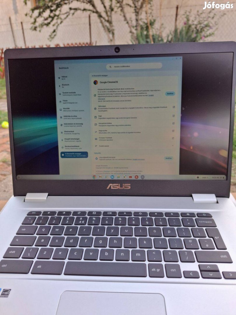 Asus Chromebook C523NA 15.6 FHD 4GB Lpddr4 64GB emmc