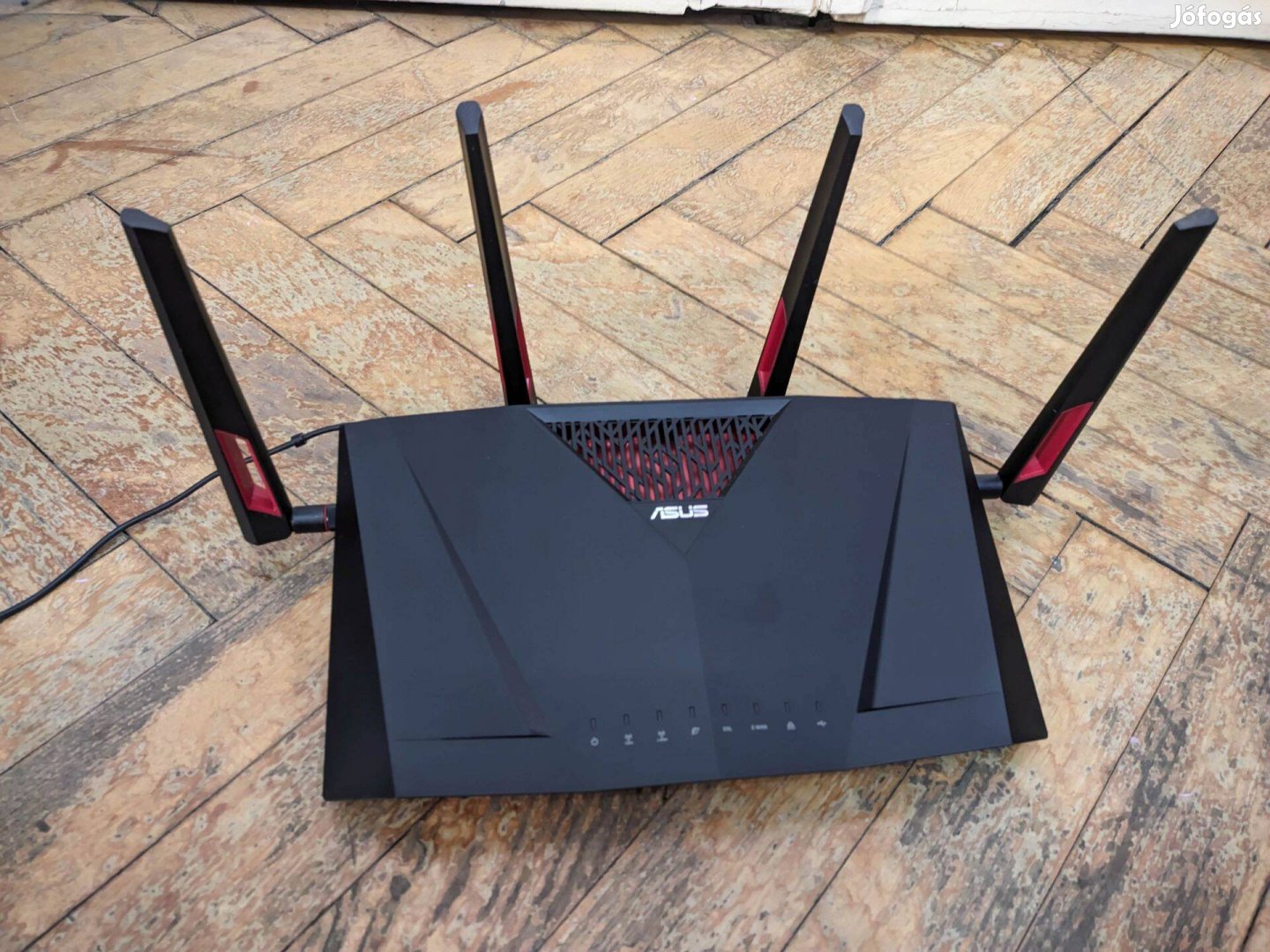 Asus DSL-AC88U router AC3100, Dual band (2,4 és 5 GHz)