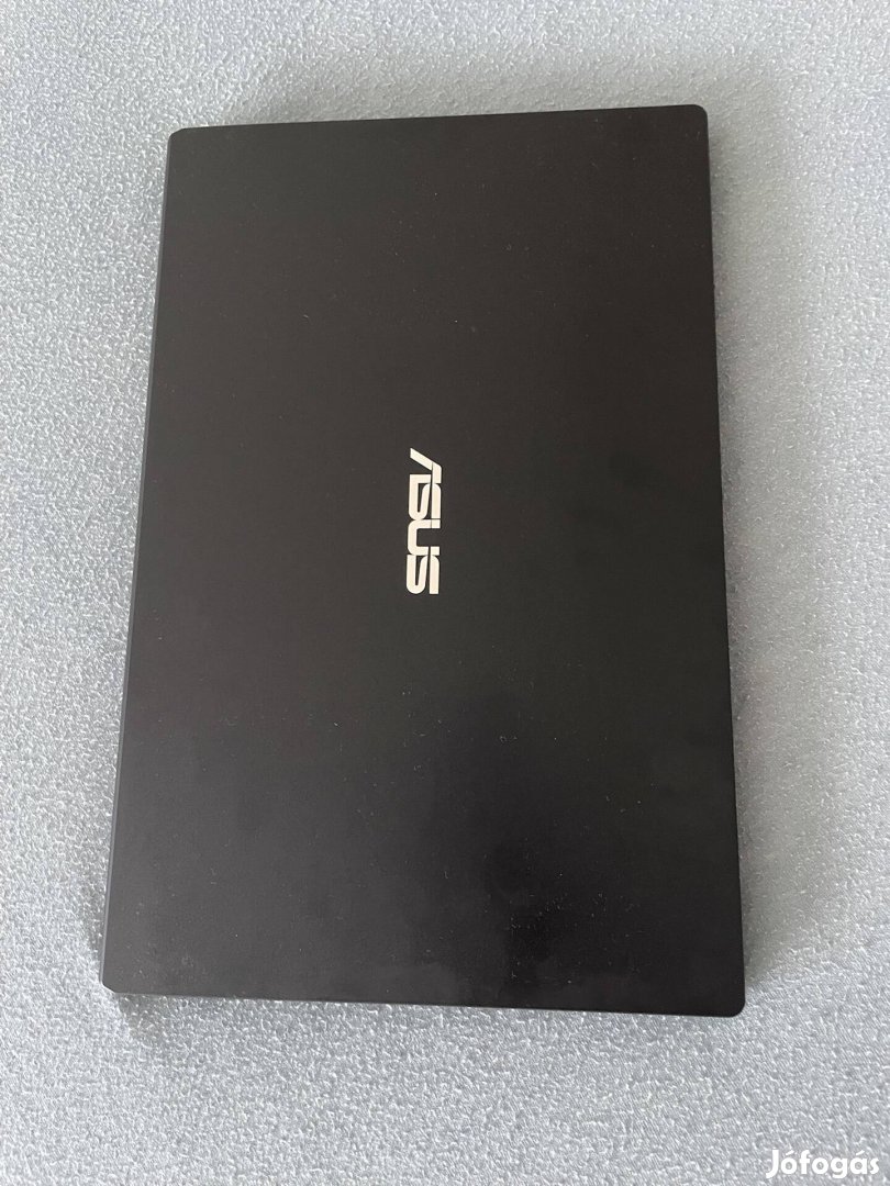 Asus E510 laptop